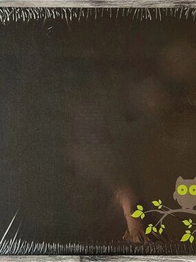 Creative Memories Black Scrapbook Album with Green Owl Accent